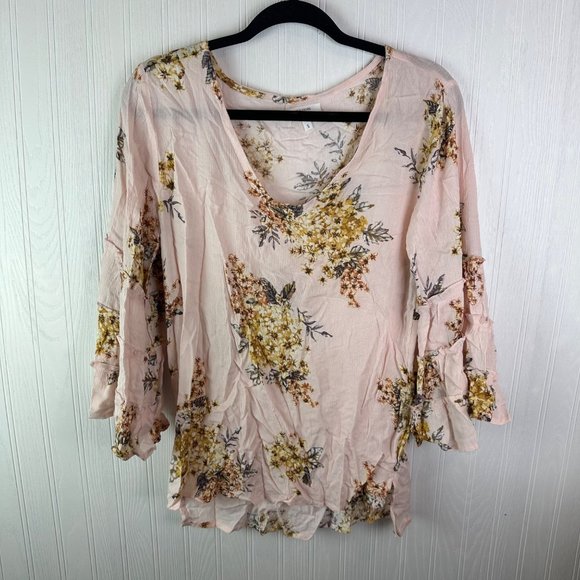 Maurices Floral Print Tiered Bell Sleeve Top‎ size Small - Picture 1 of 5